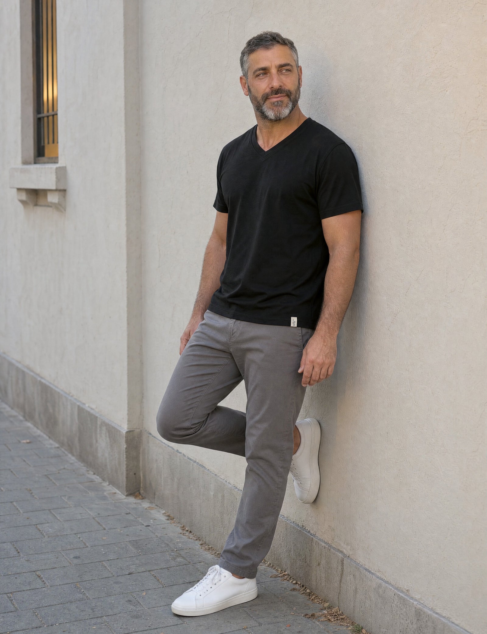 LUKACHARI black V-neck bamboo t-shirt on model full length