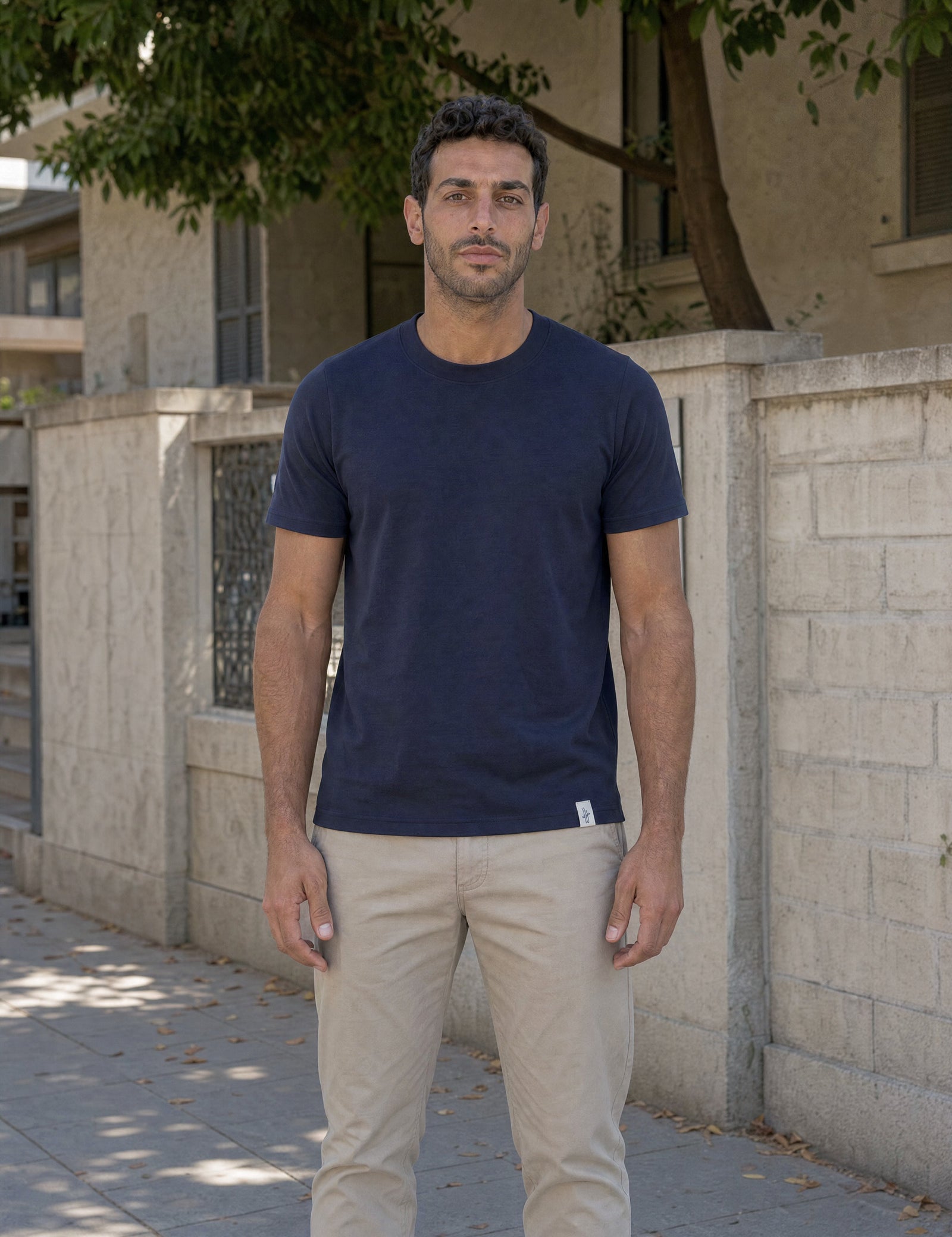 LUKACHARI navy thick collar bamboo t-shirt on model