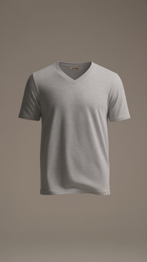LUKACHARI product film, V-neck bamboo t-shirt in light grey