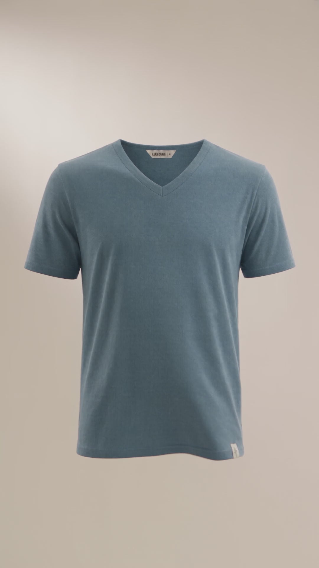 LUKACHARI product film, V-neck bamboo t-shirt in blue